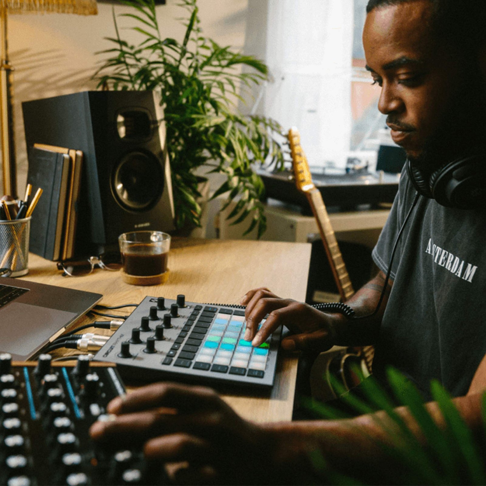 circuit-rhythm-header7-2400-x-2400