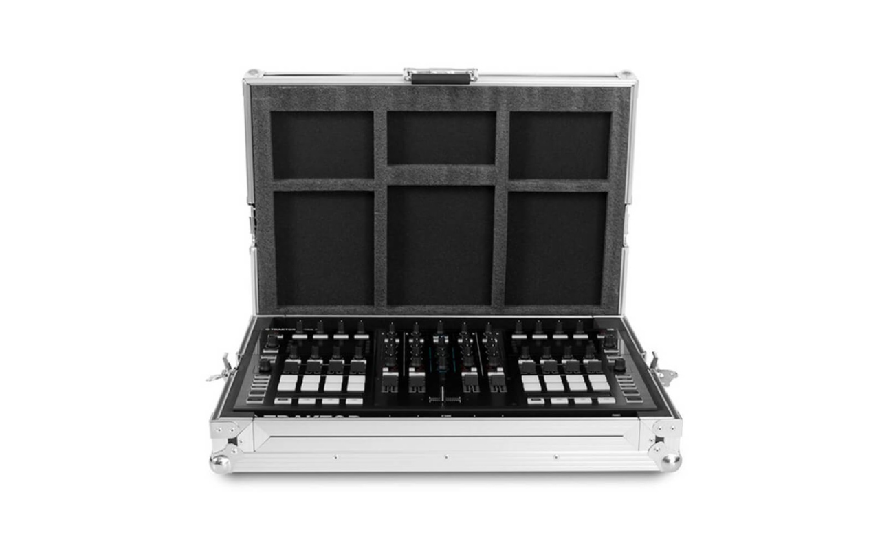 Native Instruments Traktor Kontrol S8 Flight Case (2)