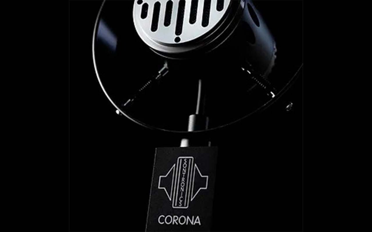 Sontronics CORONA Dynamic vocal microphone with flightcase (2)