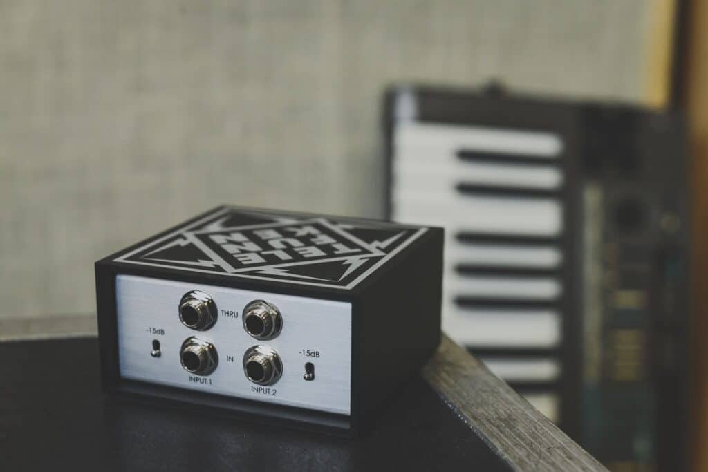 TDP-2 Dual Passive Direct Box (3)