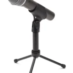 SAMSON Q2U USBXLR Dynamic Microphone with Accessories (1)