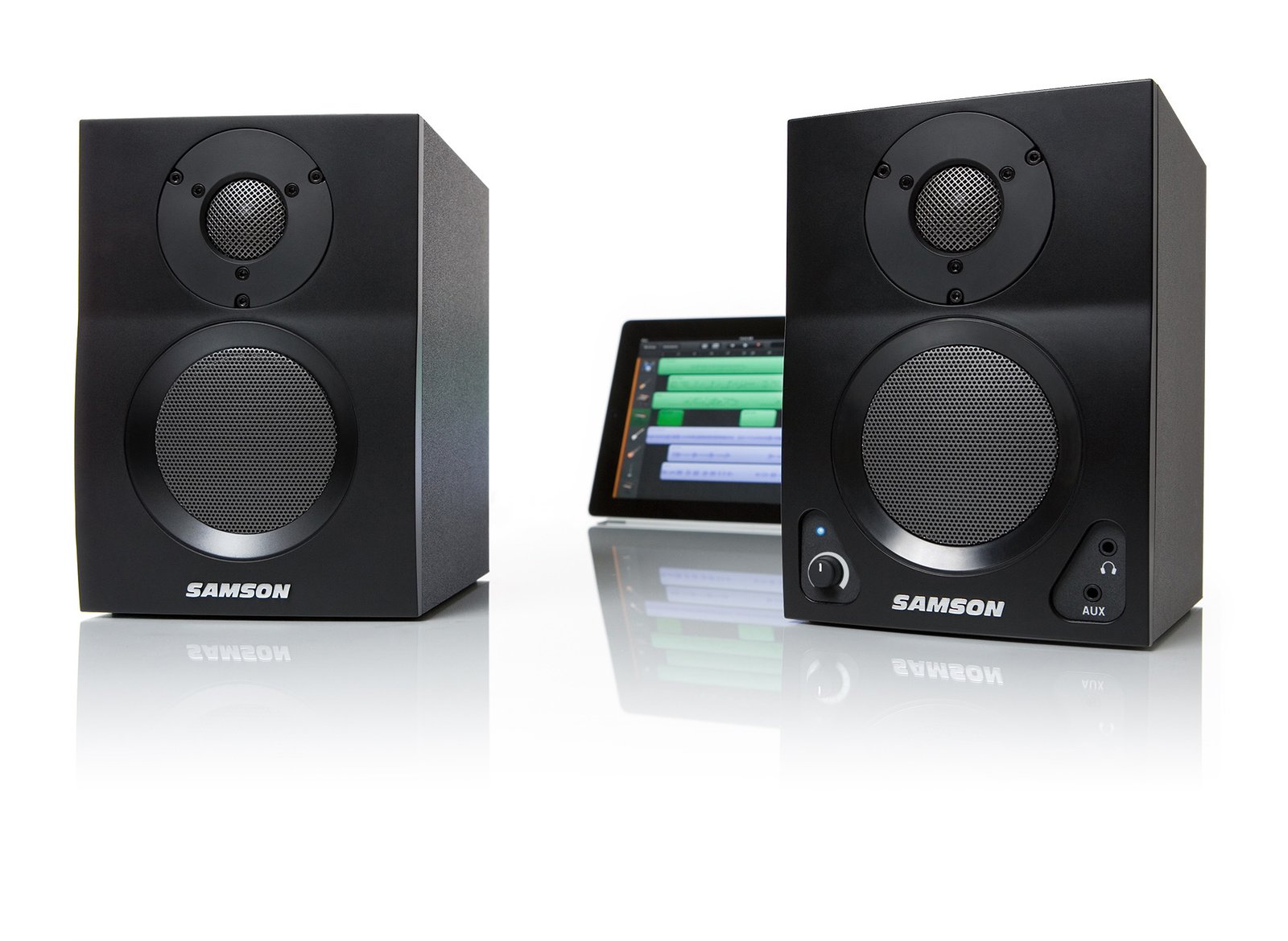Samson Media One BT3 Active Studio Monitors with Bluetooth (2) Samson Media One BT3 Active Studio Monitors with Bluetooth (2)