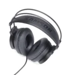 Samson SR880 Closed-Back Studio Headphones (3)