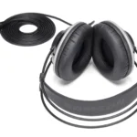 Samson SR990 Closed-Back Studio Reference Headphones (1)