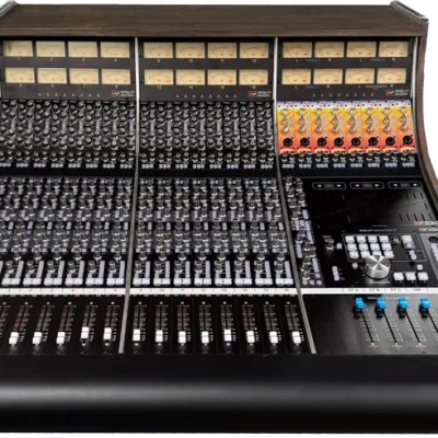 Wolff Audio Console ST 16-channel Analog Console with Automation